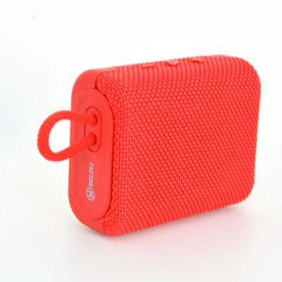 Factor M Bts01 Taşınabilir Bluetooth Hoparlör Ses Bombası Kırmızı
