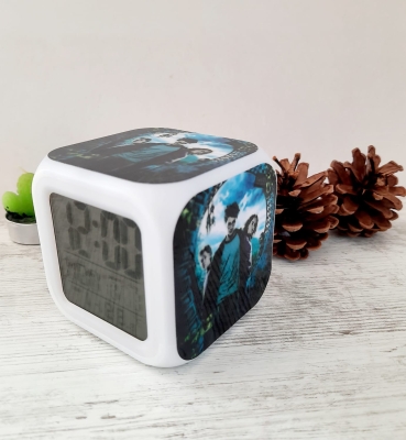Harry Potter Renk Değiştiren Alarmlı Termometreli Dijital Küp Saat Model 5