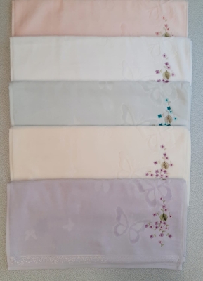 Özdilek Kelebek Desenli Renkli Nakışlı 5 Adet El Havlusu Seti